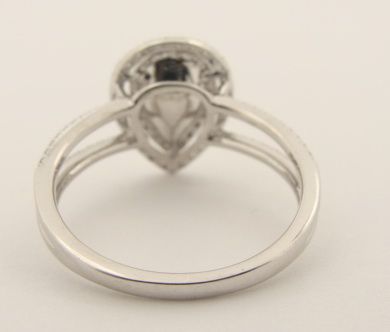 03 CT Pear Shaped DIAMOND 14K Gold ENGAGEMENT RING  